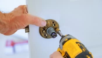 Instalación de cerraduras anti-robo